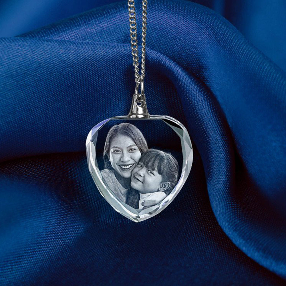 3D Memorial Photo Crystal Necklace